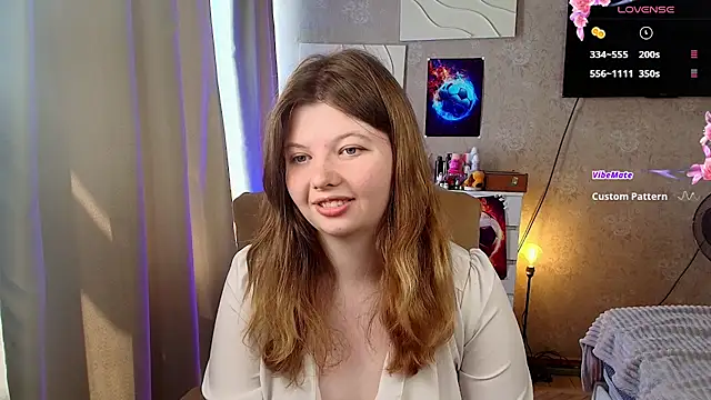 Snapshot of Vivian_cutie chatting on July 4, 10:32 am Vivian cutie online show from July 4, 10:32 am