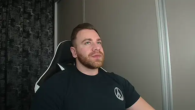 Thori92 online show from January 6, 6:00 pm