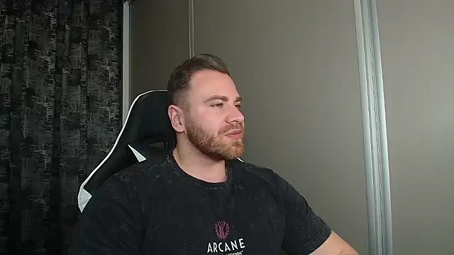 Thori92 online show from January 7, 4:20 pm