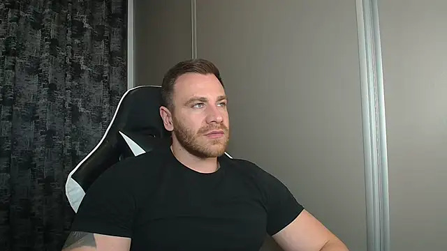 Thori92 online show from May 21, 2:46 pm