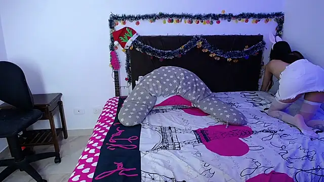 I am kim online show from November 25, 12:54 am