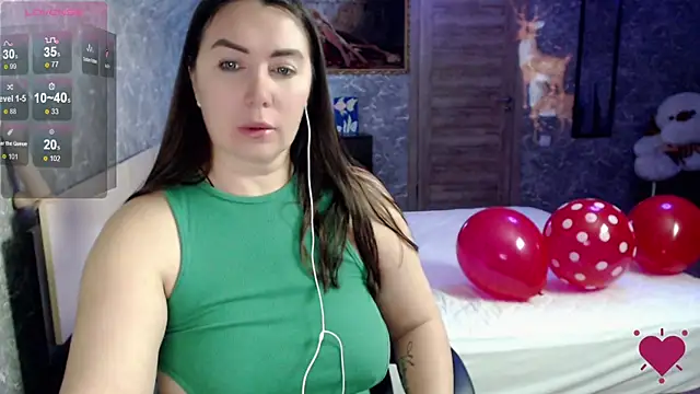 Snapshot of Korolek12 chatting on February 11, 7:38 pm Korolek12 online show from February 11, 7:38 pm