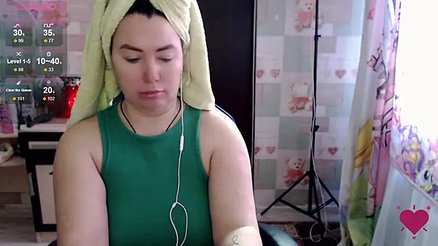 Snapshot of Korolek12 chatting on March 4, 5:21 am Korolek12 online show from March 4, 5:21 am