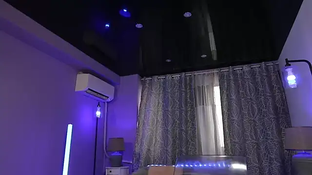 Snapshot of mandypeas chatting on November 18, 7:24 am mandypeas online show from November 18, 7:24 am