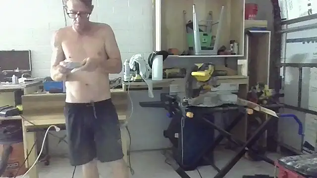 sunburnt602 online show from March 9, 5:33 am