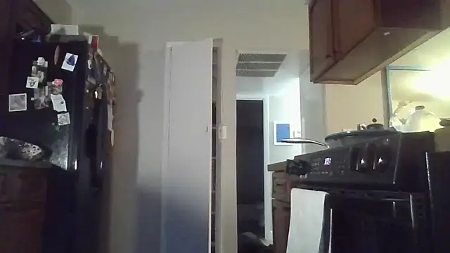 sunburnt602 online show from April 20, 7:33 am