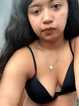 Peach Girll online show from March 3, 2:34 pm