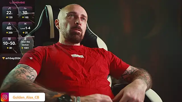 Snapshot of LuckyAlexx chatting on February 1, 12:07 am LuckyAlexx online show from February 1, 12:07 am