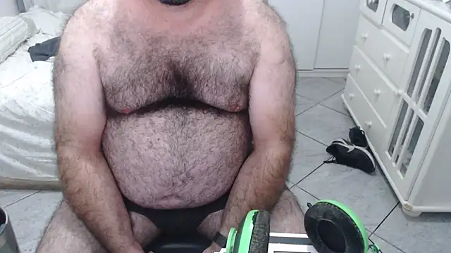 MysterBearMG online show from March 6, 2:19 am