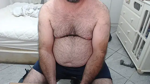 MysterBearMG online show from November 19, 11:38 pm