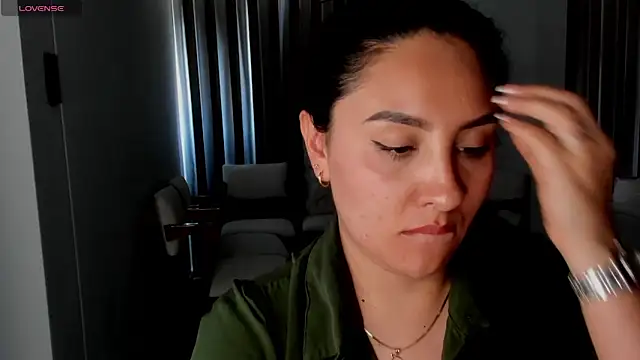 AnushaKumari online show from October 17, 4:09 pm