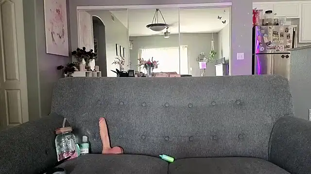 Lexi Shocker online show from February 11, 7:08 pm