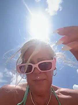 Lexi Shocker online show from July 23, 4:49 pm