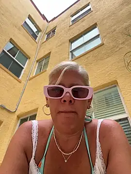 Lexi Shocker online show from July 25, 2:36 pm