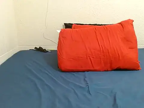 vaholiver online show from March 21, 9:12 pm