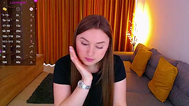  Mia Adams online show from January 22, 1:00 pm