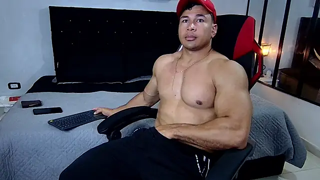 tyler hank01 online show from March 13, 1:40 pm