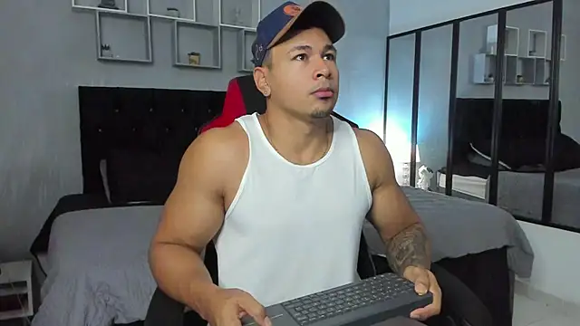 tyler hank01 online show from October 11, 11:53 am