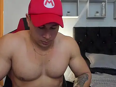 tyler hank01 online show from May 14, 12:45 pm