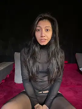 Snapshot of Kiscsillagg chatting on February 21, 4:59 pm Kiscsillagg online show from February 21, 4:59 pm