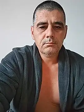 Snapshot of sile2000nou chatting on June 19, 3:33 am sile2000nou online show from June 19, 3:33 am
