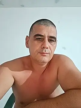 Snapshot of sile2000nou chatting on June 27, 9:09 pm sile2000nou online show from June 27, 9:09 pm