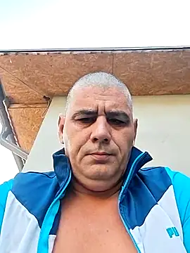 Snapshot of sile2000nou chatting on July 12, 5:09 am sile2000nou online show from July 12, 5:09 am