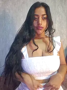 Valentinne z online show from March 1, 6:13 am