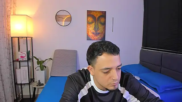 alejandro calderon1 online show from June 1, 4:14 am