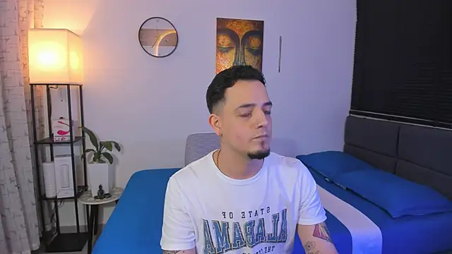 alejandro calderon1 online show from June 14, 2:24 am