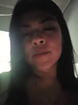 Snapshot of Hannah-grace chatting on November 20, 1:11 pm Hannah-grace online show from November 20, 1:11 pm