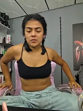 Hannah-grace online show from February 21, 8:59 am