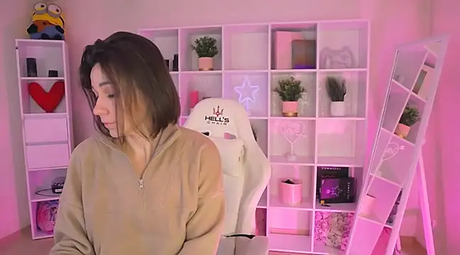 Edenne online show from January 4, 8:49 am