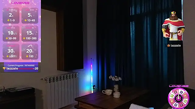 Snapshot of SexyCocobutt chatting on November 29, 7:44 am SexyCocobutt online show from November 29, 7:44 am