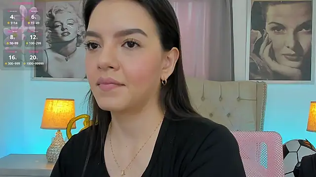 Snapshot of Beautyari_ chatting on July 15, 12:32 pm Beautyari online show from July 15, 12:32 pm