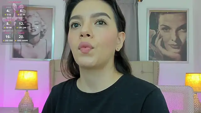 Snapshot of Beautyari_ chatting on July 30, 12:26 pm Beautyari online show from July 30, 12:26 pm
