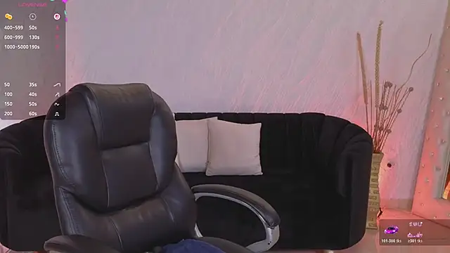 Snapshot of JennaOlsonX chatting on June 16, 1:36 pm JennaOlsonX online show from June 16, 1:36 pm