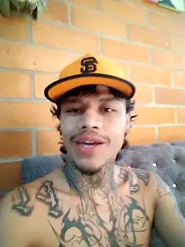 matew rodriguez8 online show from February 26, 4:28 pm