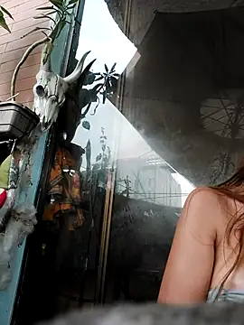 k lebannon online show from March 17, 10:06 pm