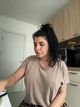 Snapshot of Scarlett-Dream chatting on November 12, 7:53 am Scarlett-Dream online show from November 12, 7:53 am