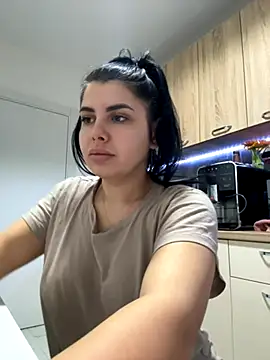 Snapshot of Scarlett-Dream chatting on November 20, 4:12 am Scarlett-Dream online show from November 20, 4:12 am