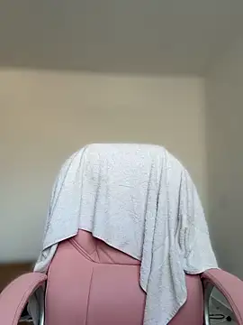 stormyy  online show from October 2, 6:59 pm