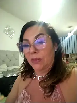 Myrnasexxx online show from March 1, 11:07 pm