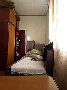 Snapshot of BustyBlond chatting on September 23, 5:10 am BustyBlond online show from September 23, 5:10 am