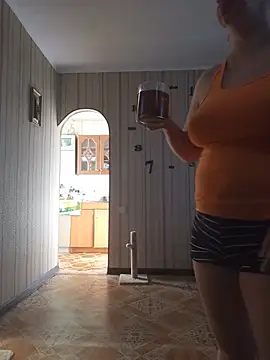 BustyBlond online show from July 27, 4:30 am