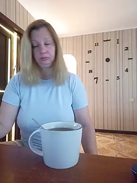 BustyBlond online show from August 2, 4:22 am