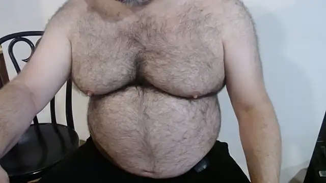 mikeyhotbear online show from July 10, 8:29 am