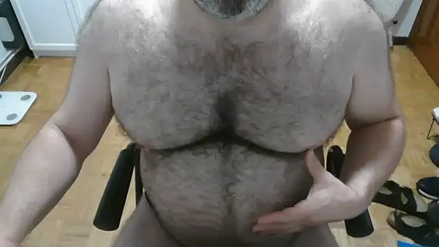 mikeyhotbear online show from July 19, 5:11 am