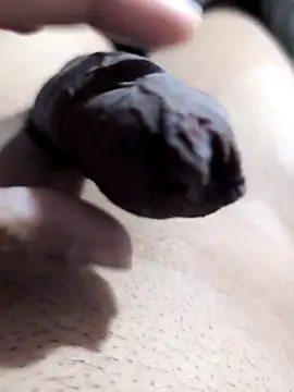 Snapshot of Elixire1 chatting on October 5, 7:34 pm Elixire1 online show from October 5, 7:34 pm