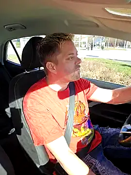 Snapshot of Trucker_Hunter chatting on February 18, 11:44 am Trucker Hunter online show from February 18, 11:44 am